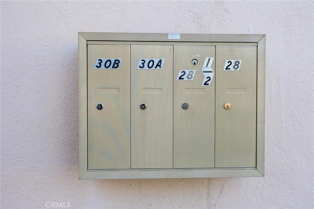 28 Los Higos Street, Alhambra, California 91801 home-pic-5